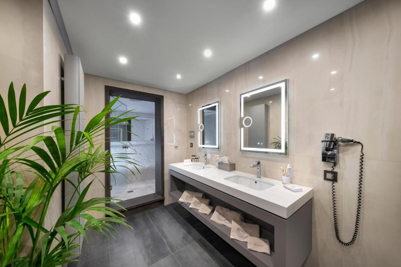 Iakovakis Suites & Spa 코로피 외부 사진